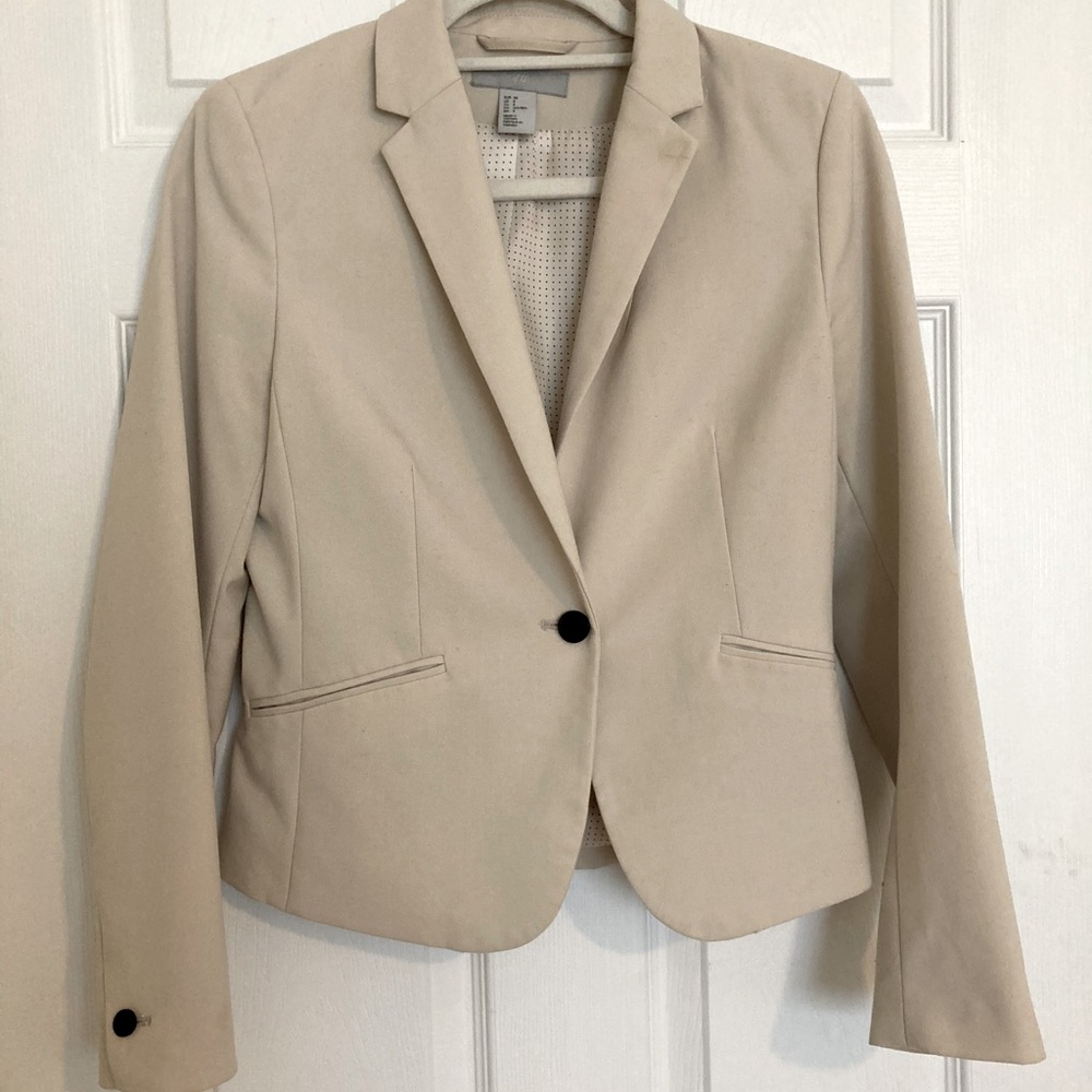 Beige H&M Blazer Size 8 US